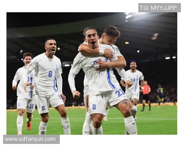 世界杯预选赛点评：武汉足球队的意识表现