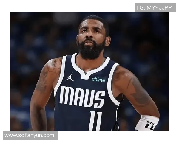 欧文足球明星在赛场上展现超强实力轻松虐菜引发球迷热议